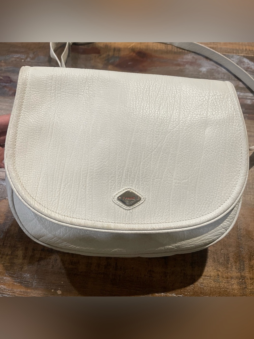 White Crossbody full grain leather Shoulder Bag by I Santi made in Italy